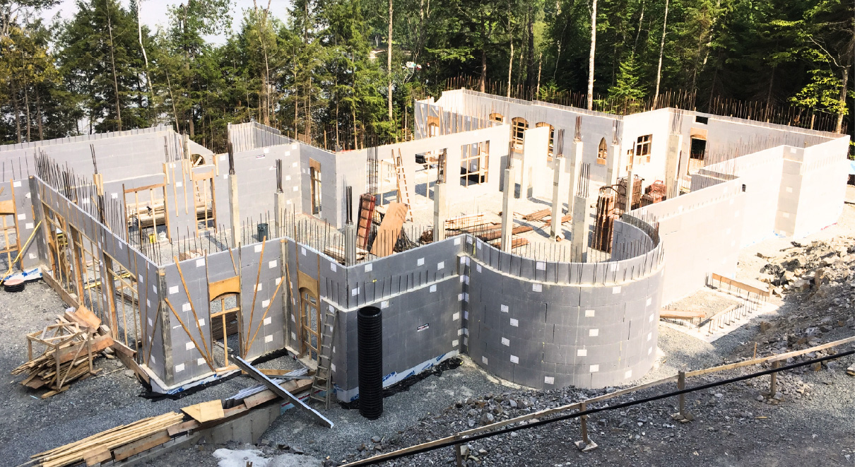 Chantier de fondation Système Polycrete — coffrage isolant permanent